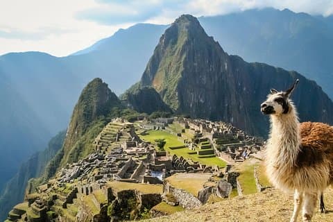 2-dages Machu Picchu og Rainbow Mountain Tour (lille gruppe eller privat)