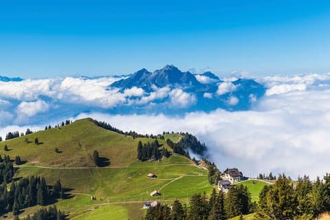 2 - Excursion d'une journée dans les Alpes au départ de Zurich : Mont Pilatus et Mont Titlis