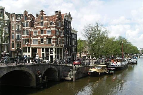 Visita a pie de 2 horas de los mejores momentos de Amsterdam
