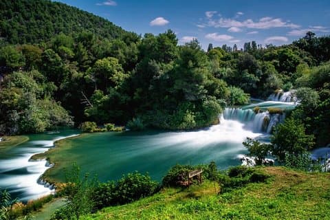 Krka Wasserfälle und Sibenik Tagesausflug von Zadar