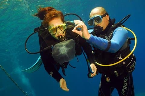 Entdecke Scuba