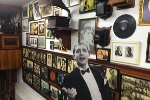 Tour della città di Medellin tra cui la storia del tango e pranzo o cena