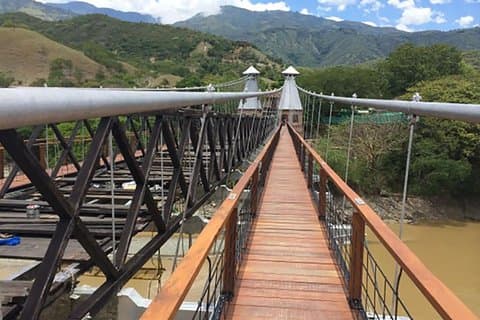 Private Medellin City Sightseeing og Santa Fe de Antioquia Tour