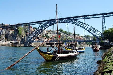 Private Porto City Tour with Sailing and Wine Tastings