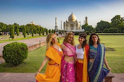 Agra Tour med Taj Mahal, Agra Fort & Mehtab Bagh af Tuk tuk