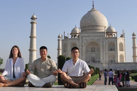 Viagem privada ao Taj Mahal com vista frontal e reversa