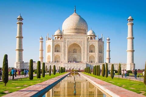 Taj Mahal Agra Day Tour från Delhi Genom Gatiman Express Train