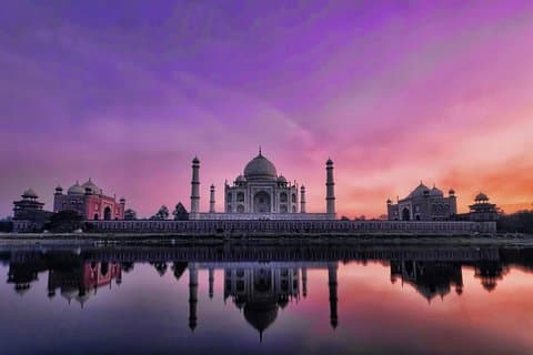 Privat en dag Taj Mahal Tour genom Gatimaan Express Train