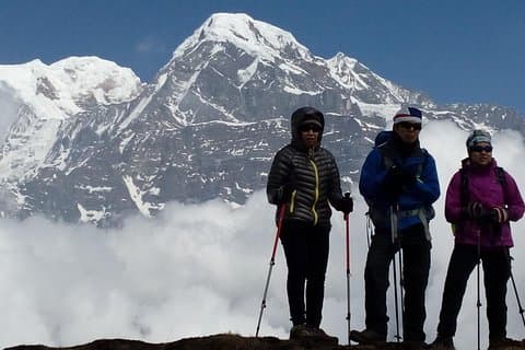 Mardi Himal neu entdecktes Trekking von Pokhara Nepal