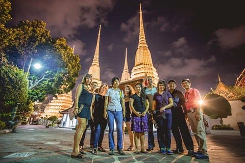 Mat- og bytur i Bangkok med tuk tuk om kvelden