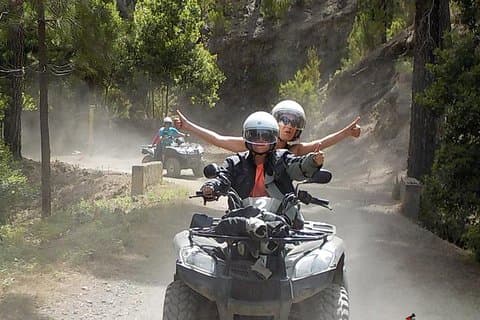 Passeio de quadriciclo pelo vulcão em Tenerife