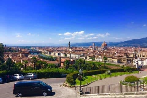 Traslado Florencia a Costa Amalfitana PUERTA A PUERTA