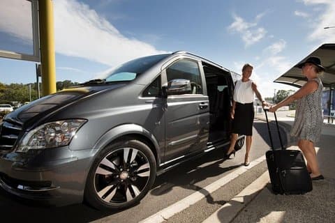 Tbilisi Lufthavn Privat ankomst transfer med Meet & Greet
