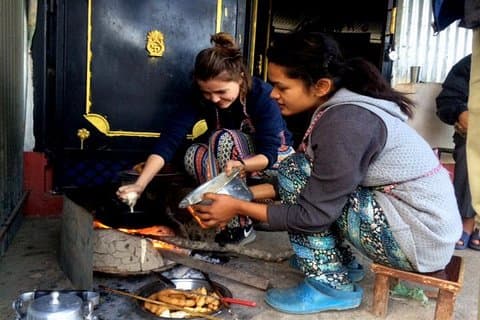 Matlagningstur i Katmandu - Lär dig som lokal med den nepalesiska familjen