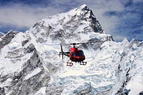 Everest Helikoptertur med frukost