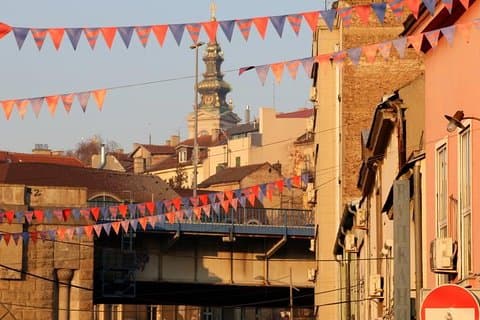 Inuti kontrasterna i Belgrad - Möt det spännande Savamala-kvarteret