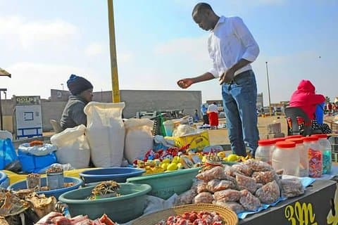 Walvisbay Dune 7 et visite guidée d'une demi-journée de la ville de Swakopmund