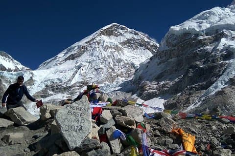 Everest Base Camp Trek fra Salleri (Overland)