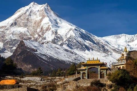 Manaslu Circuit Trek