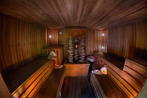 The Russian Bathhouse (banja)
