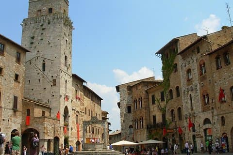 Private San Gimignano Wine Tour from Livorno Port