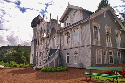 PRIVATE TOUR: Die Insel des Lichts - Tour von Bergen nach Lysoen, 4 Stunden