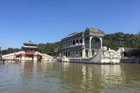 Privat halvdagspakke med sommerpalass, inkludert Peking and-lunsj