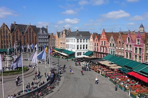 Privat overførsel fra Haag til Brugge
