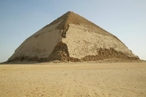 Full dag privat tur for historien til pyramidene bygget