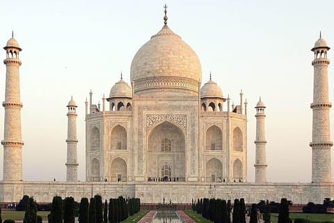 Private Tour nach Agra mit Taj Mahal & Agra Fort