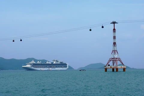Excursión privada de medio día a la costa de Nha Trang