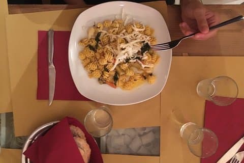 Vandring Matrundtur i Florens med provningar och vin