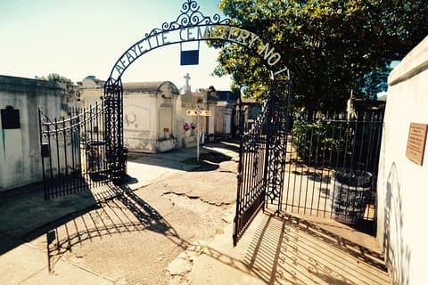 Hoteller i nærheten av NOLA Garden District and Gates of Lafayette Cemetery Tour