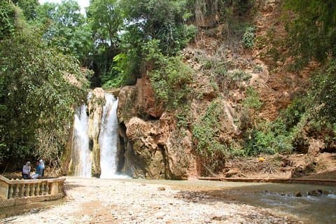 Sefrou og Bhalil Berber Towns Day Trip