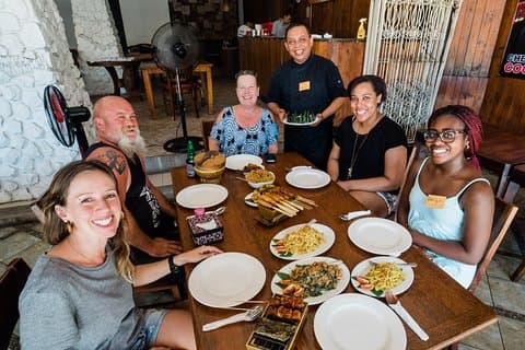 Chef Bagus Balinese indonesische Küche Kochkurs