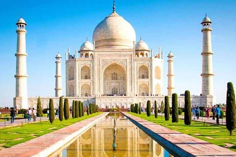 Delhi to Agra Taj Mahal Private Day Trip by Superfast Train
