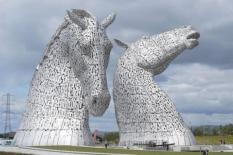 Die weltberühmte Kelpies & Stirling Castle Tour ab Edinburgh