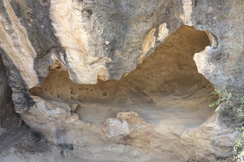 Volle dag Tour Qobustan National Reserve, Modder Vulcano, Ateshgah en Yanardag