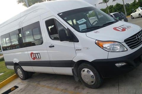 Privétransfer van Punta Cana naar de luchthaven van Puerto Plata, Htls OneWay