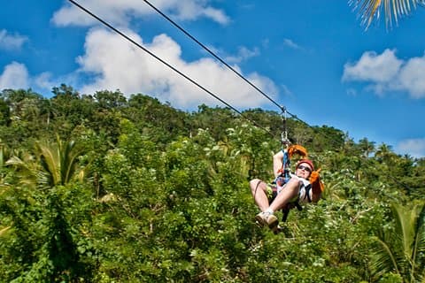 Zipline Adventure i El Limón