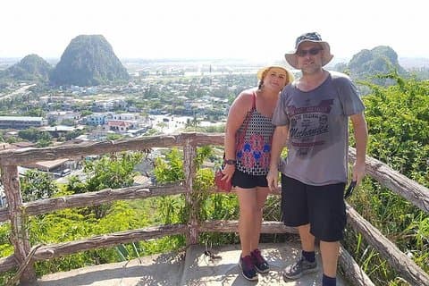 Ciudad de Da Nang con Montaña de Mármol - Montaña de los Monos-Puente del Dragón