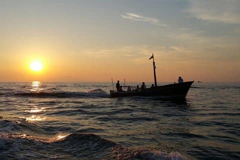 Amazing Sunset Tour langs de kust van Capri en grotten met aperitief