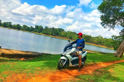 Be Your Own Driver: Location de motos à Siem Reap