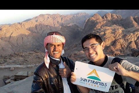 Privat overnatningstur til Saint Catherine-klosteret og Sinai-bjerget fra Kairo