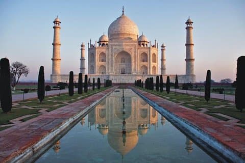 Un maravilloso viaje de un día a Taj Mahal