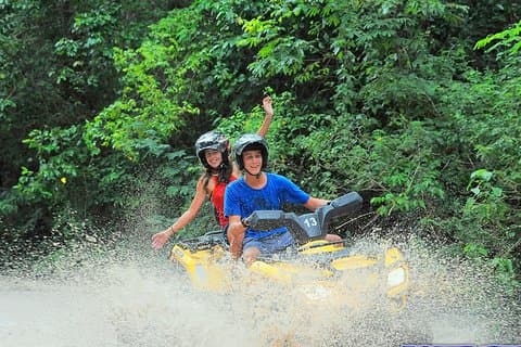 Aventura en quad extremo y de esnórquel desde la Riviera Maya