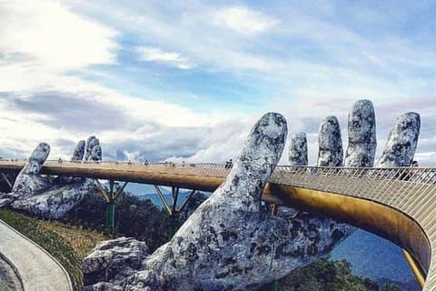 Entdecken Sie die Goldene Brücke : Hue nach Hoi An/DN (oder umgekehrt)