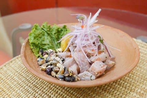 Market Tour och Gourmet Peruvian Cooking Lesson med en professionell i Urubamba