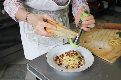 Pasta klasse i Bologna i et 15. århundrede ejendom hjem med Chiara
