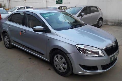 Katmandu till Chitwan Överföring av lyxig privat bil